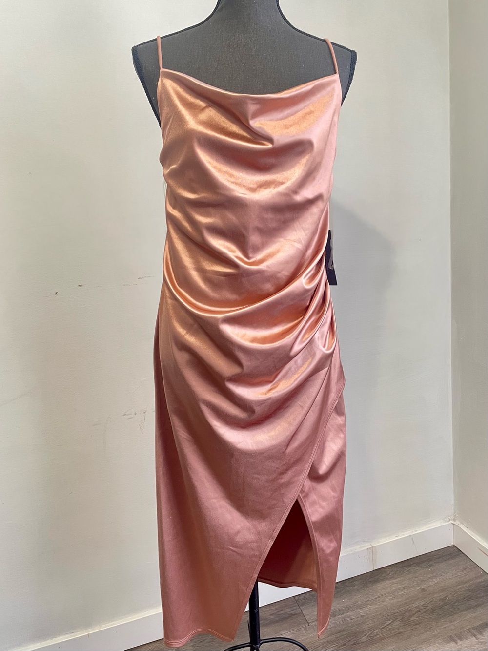 Rachel Zoe Los Angeles New York Rose-Gold/Champagne Rose Midi Dress Medium